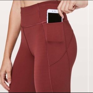 Lululemon Final Lap Crop 23” Savannah Size 8